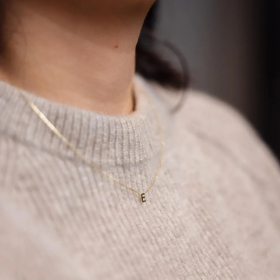 9 Carat Yellow Gold Petite Initial J Necklet