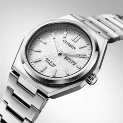 Citizen 'Zenshin' Super Titanium 39mm White Dial Titanium Bracelet Watch