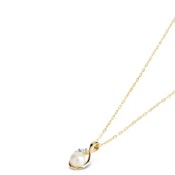 9ct Gold Pearl and Cubic Zirconia Pendant (Chain Included)
