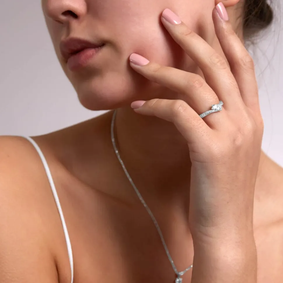 9ct White Gold 0.50 Carat Diamond Twist Ring