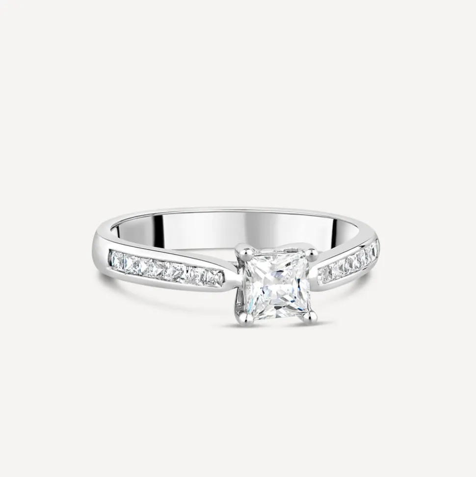 18ct White Gold 0.75ct Princess Diamond Tulip Setting Ring