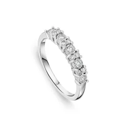 9ct White Gold Diamond Illusion Claw Set 0.25ct Diamond Eternity Ring