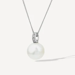 9ct White Gold Freshwater Pearl & 0.01ct Diamond Set Loop Pendant