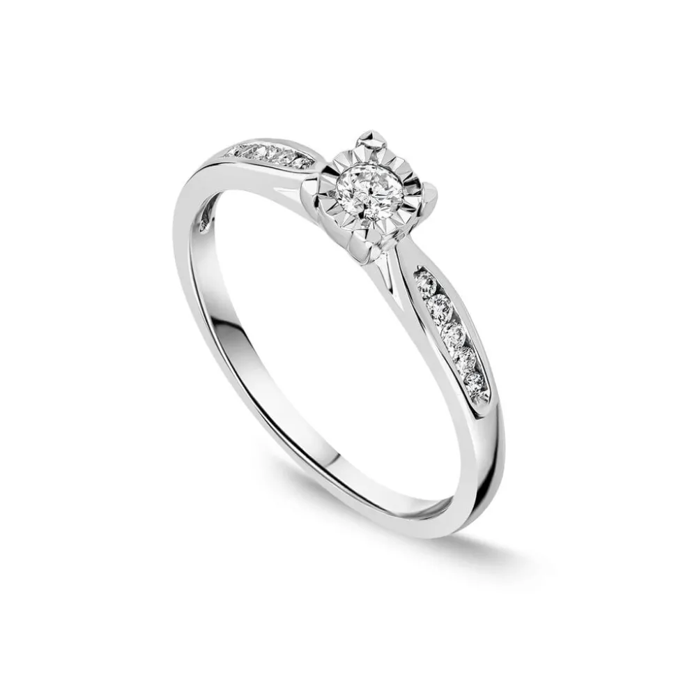 9ct White Gold Illusion Solitaire & Channel Set Shoulders 0.20ct Diamond Ring