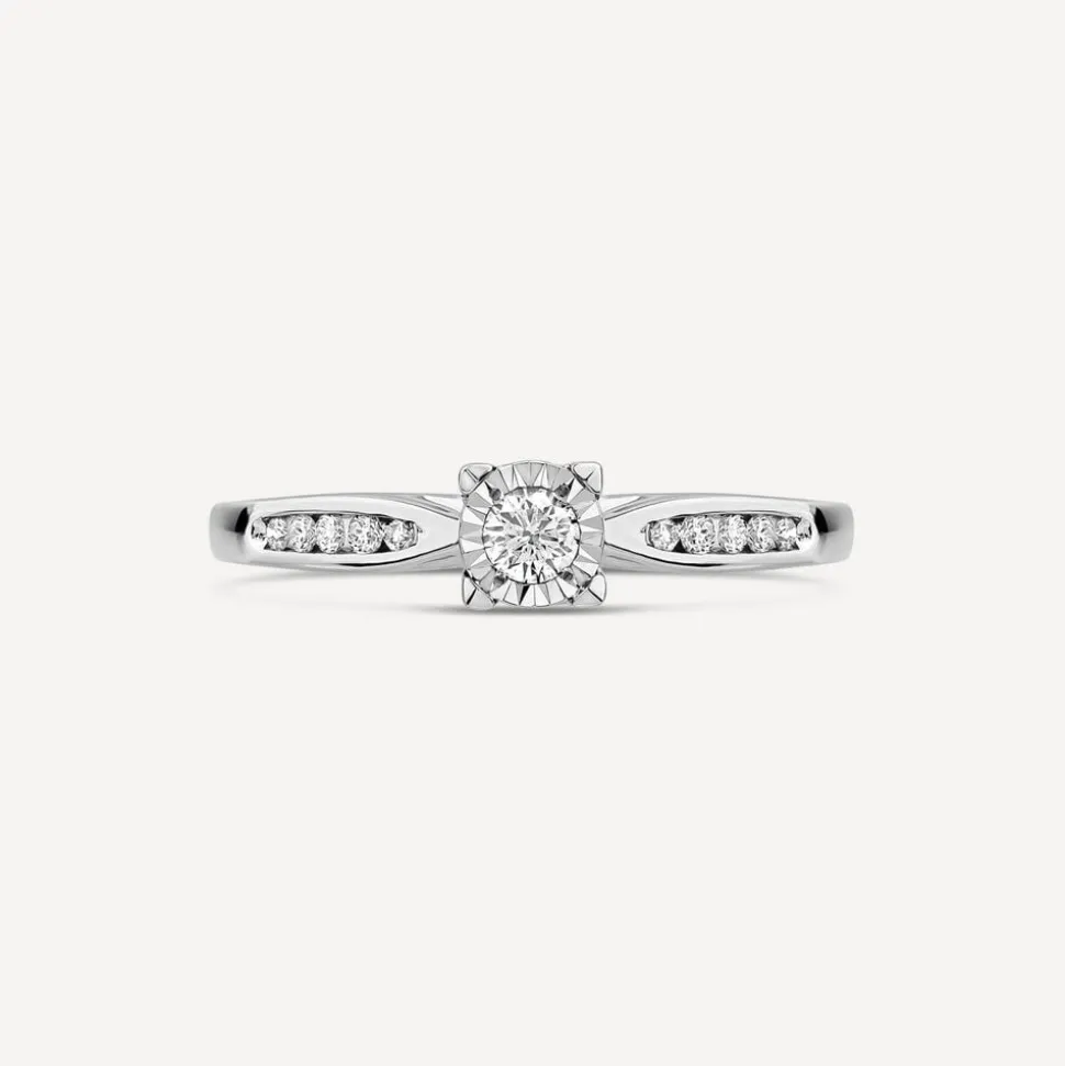 9ct White Gold Illusion Solitaire & Channel Set Shoulders 0.20ct Diamond Ring