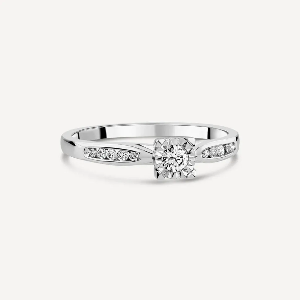 9ct White Gold Illusion Solitaire & Channel Set Shoulders 0.20ct Diamond Ring