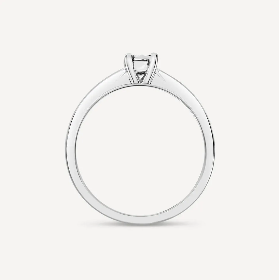 9ct White Gold Illusion Solitaire & Channel Set Shoulders 0.20ct Diamond Ring