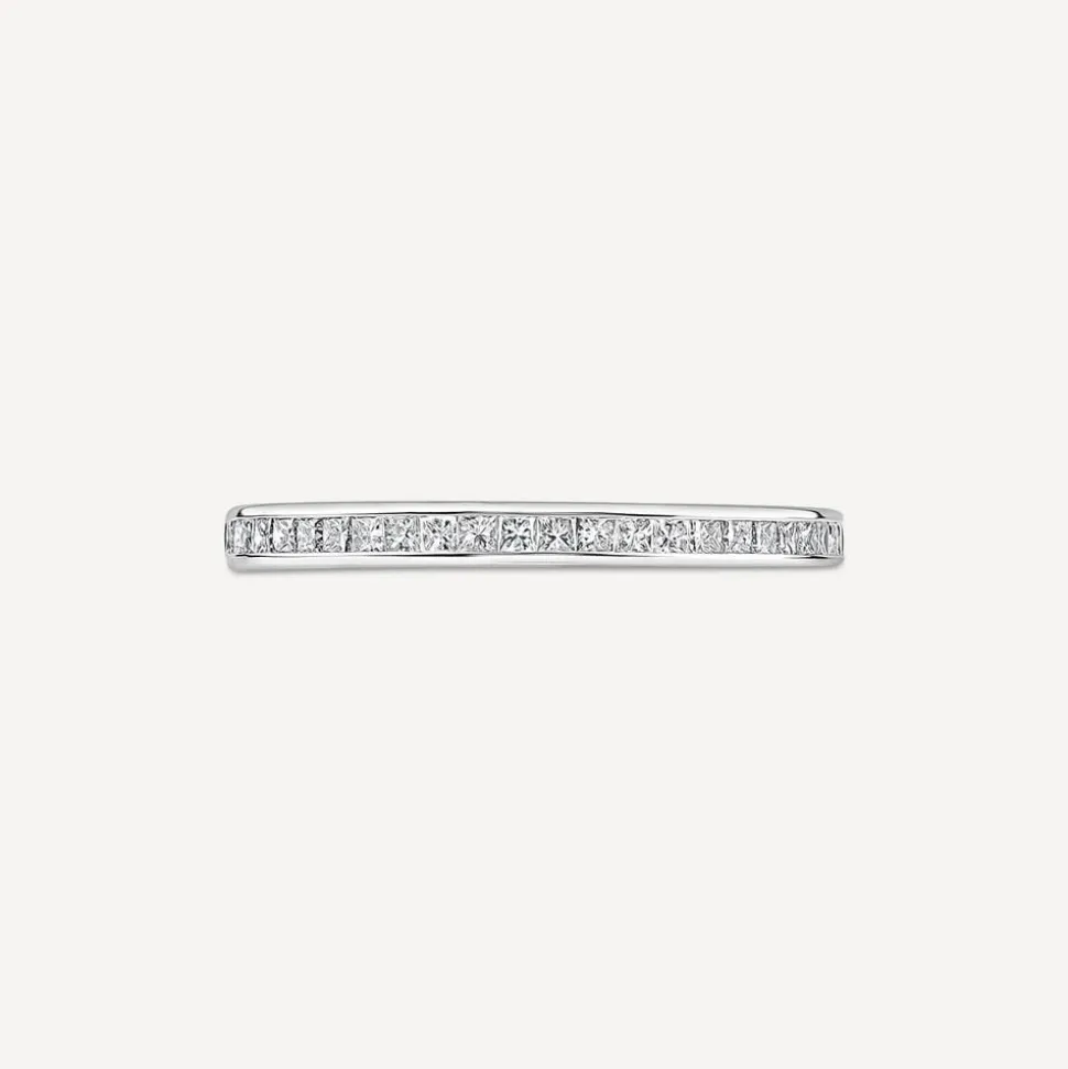 18ct White Gold 2mm 0.25ct Diamond Princess Cut Channel Set Wedding Ring