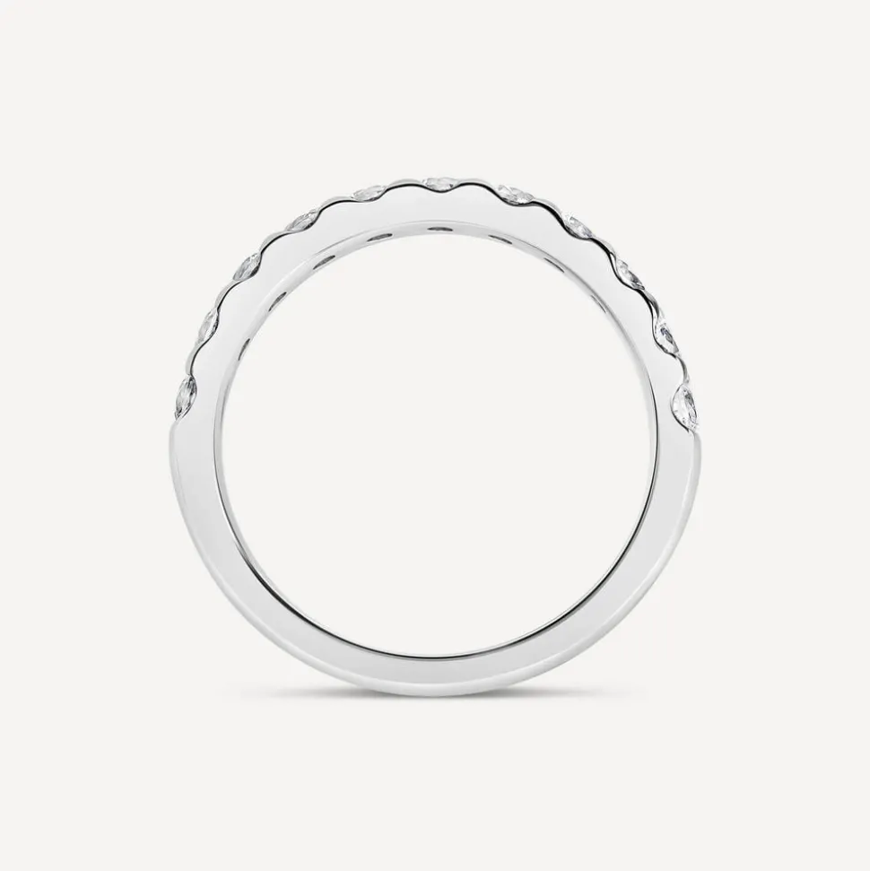 9ct White Gold 3mm 0.70ct Diamond Triangle Claw Wedding Ring