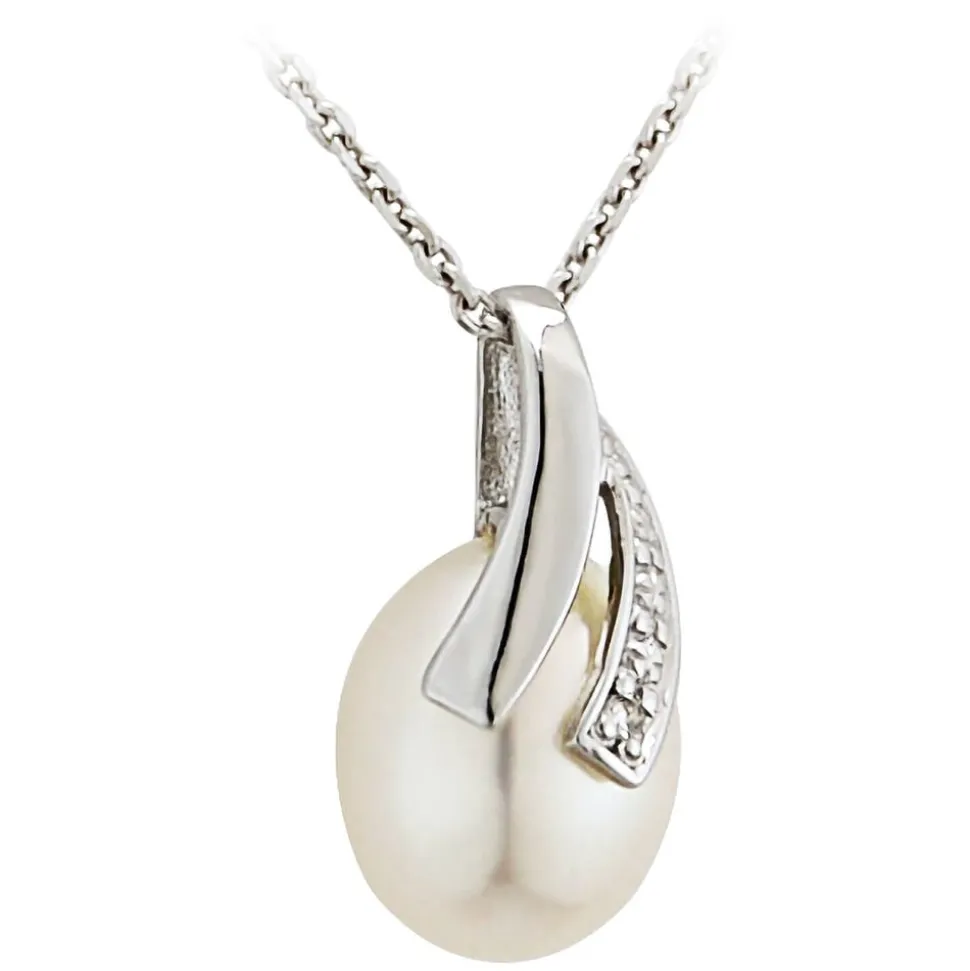 9ct White Gold Pearl and Diamond Pendant