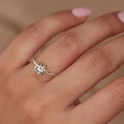 9ct White Gold Round Brilliant Cubic Zirconia Promise Ring