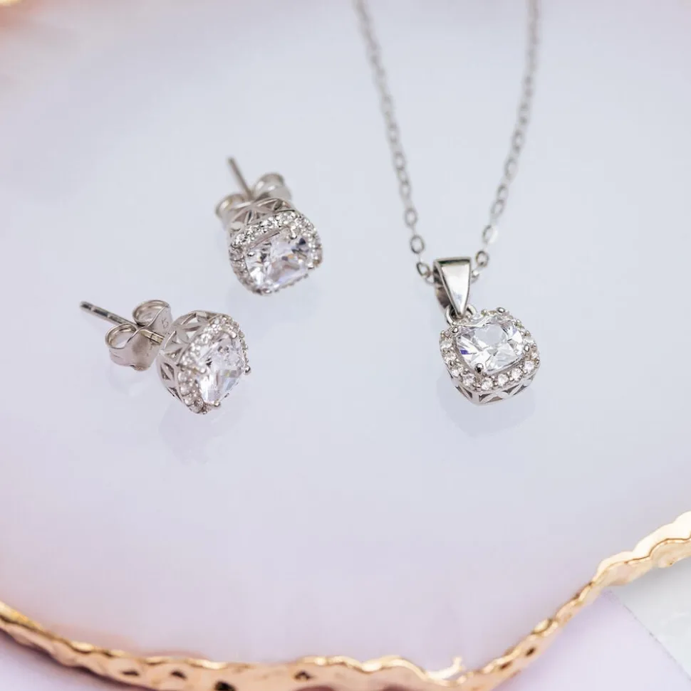 9ct White Gold Square Cubic Zirconia Halo Pendant (Chain Included)