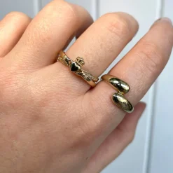 9ct Yellow Gold Cubic Zirconia X Over Claddagh Ring