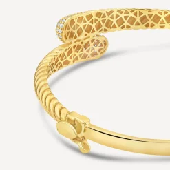 9ct Yellow Gold Cubic Zirconia Edge Ribbed Twist Bangle