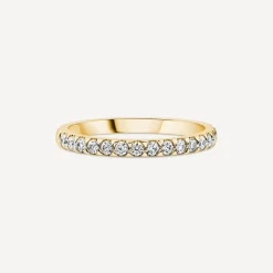 9ct Yellow Gold 2mm 0.25ct Diamond Triangle Claw Wedding Ring