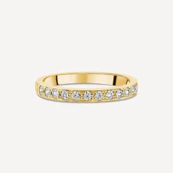 9ct Yellow Gold 2.5mm 0.30ct Diamond Pave Set Wedding Ring