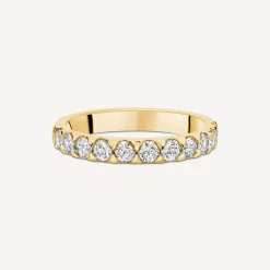 18ct Yellow Gold 3mm 0.70ct Diamond Triangle Claw Wedding Ring