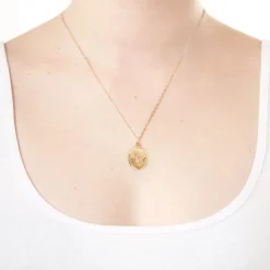 9ct Yellow Gold Oval Diamond Cut St Christopher's Medal Pendant (Chain Included)