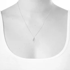 9ct Yellow Gold Polished Feather Pendant (Chain Included)