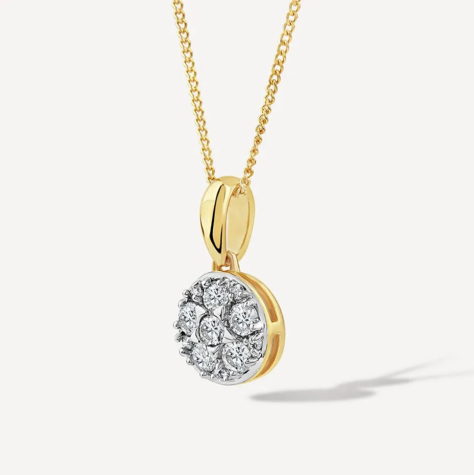 9ct Yellow Gold Round 0.25ct Diamond Cluster Pendant