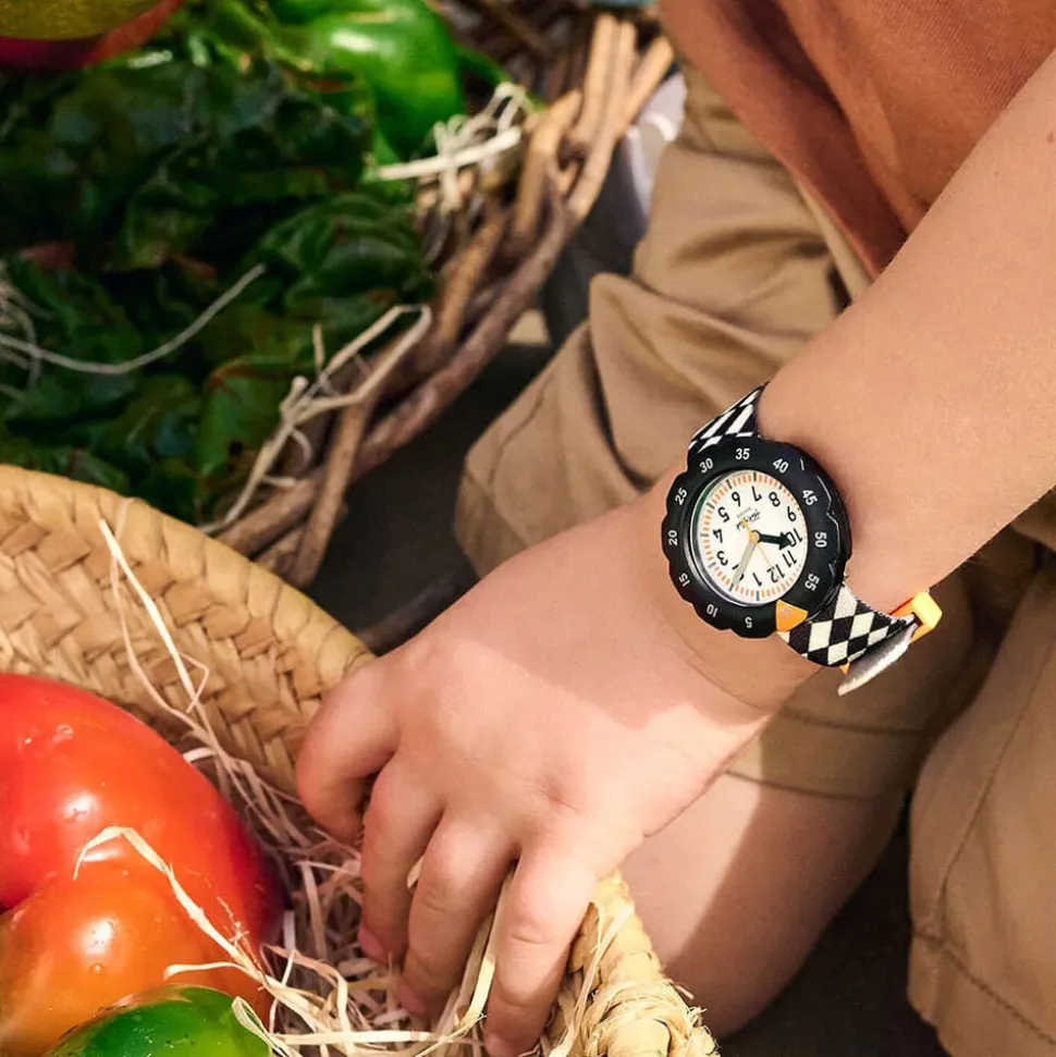 FLIK FLAK Race Flag 31.85mm Quartz Kids Watch