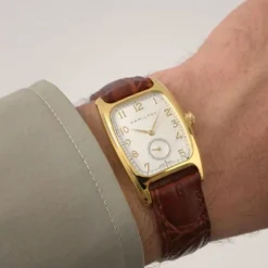 Hamilton American Classic Boulton Quartz 27mm x 31,6mm White Dial Brown Leather Strap Watch