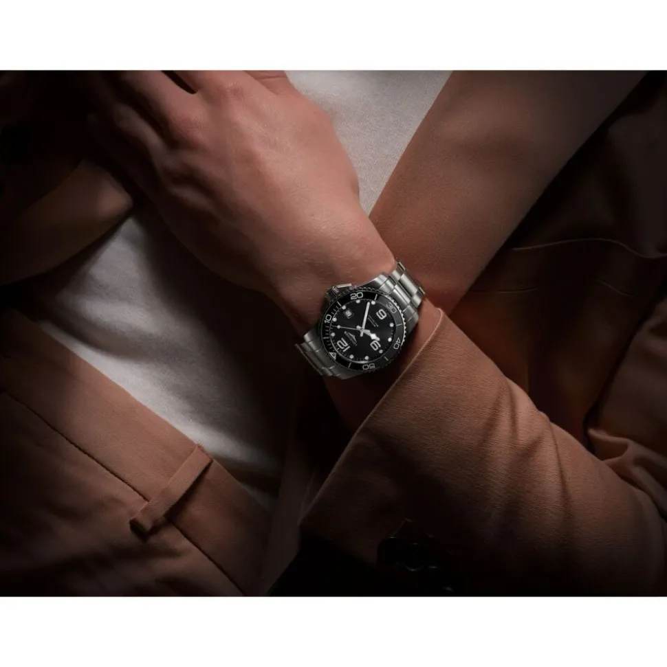 Longines Hydroconquest 41mm Black Dial Ceramic Bezel Steel Case Watch
