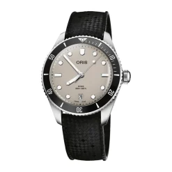 Oris Divers Date 39mm Beige Dial Stainless Steel Bracelet & Black Rubber Strap Watch