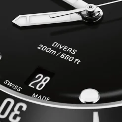 Oris Divers Date 39mm Black Dial Stainless Steel Bracelet & Black Rubber Strap Watch