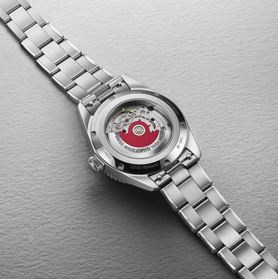 Oris Divers Date 39mm Black Dial Stainless Steel Bracelet & Black Rubber Strap Watch