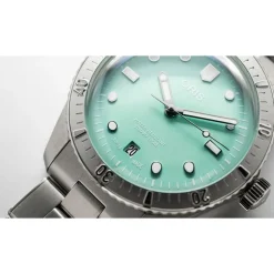 Oris Divers Sixty-Five &lsquo;Cotton Candy&rsquo; 38mm Green Dial Steel Bracelet Watch