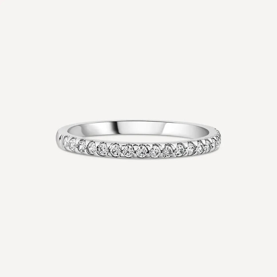 Platinum 1.7mm 0.15ct Diamond Triangle Claw Wedding Ring