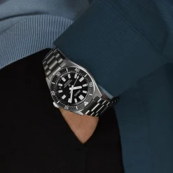 Seiko Prospex 1965 Revival Diver&rsquo;s 40mm Cove Black Dial Steel Bracelet Watch