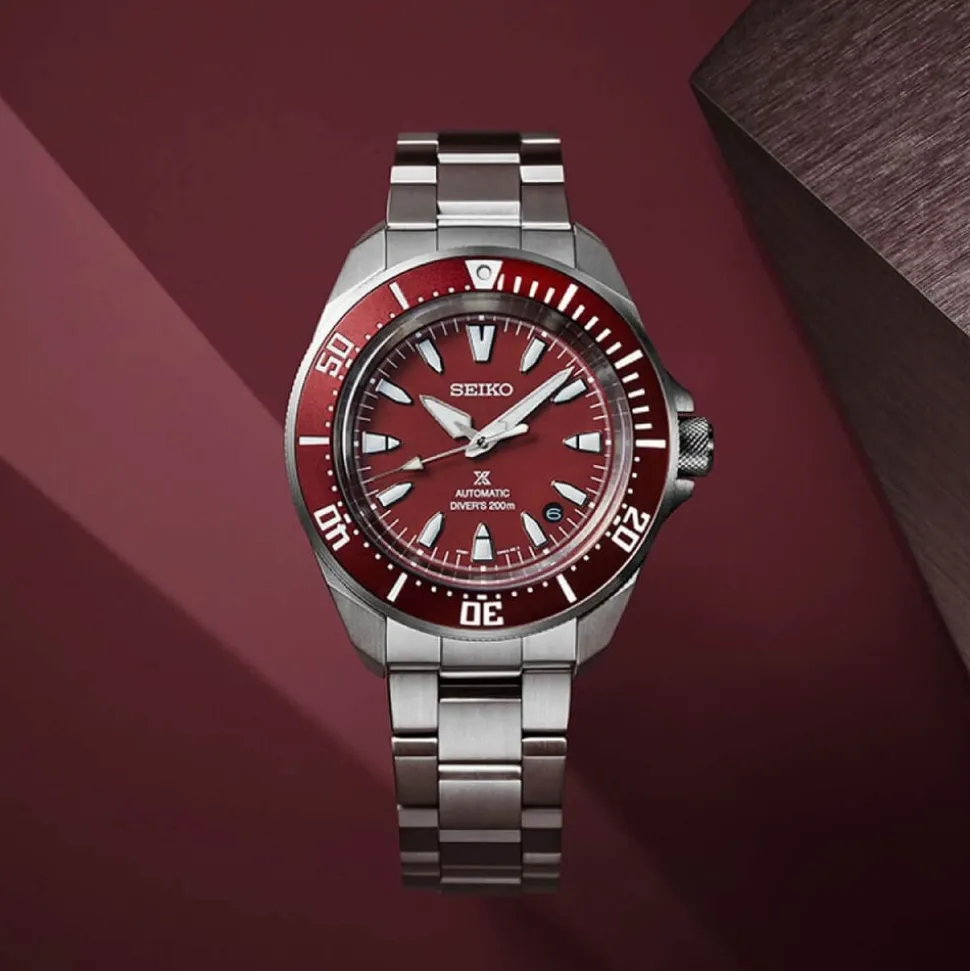 Seiko Prospex 4R Red 'Shog-urai' Divers 41.7mm Dial Steel Bracelet Watch