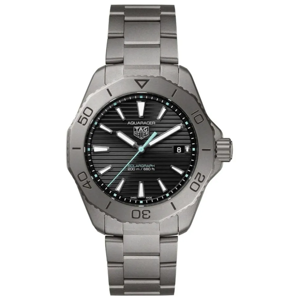 TAG Heuer Professional 200 Solargraph 40mm Black Dial Titanium Bracelet Watch